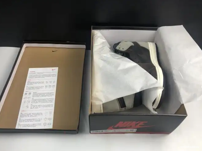 LIGHT AIR HIGH 1 -033 555088 JORDAN ARMY 0507